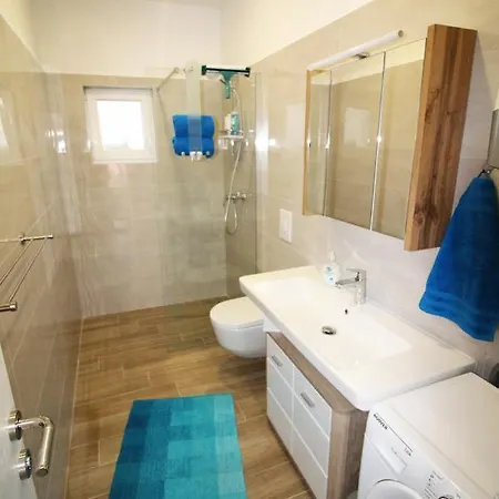 Apartment Emsare Vodice